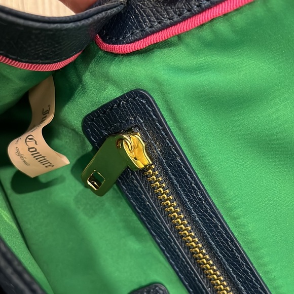 JUICY COUTURE NAVY BLUE LEATHER CLUTCH BAG. DUST BAG INCLUDED - Picture 8 of 13